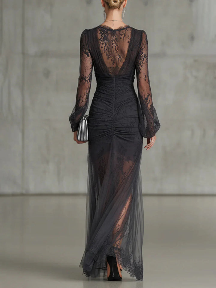 Elsie | Maxi dress ruffled in dark grey lace