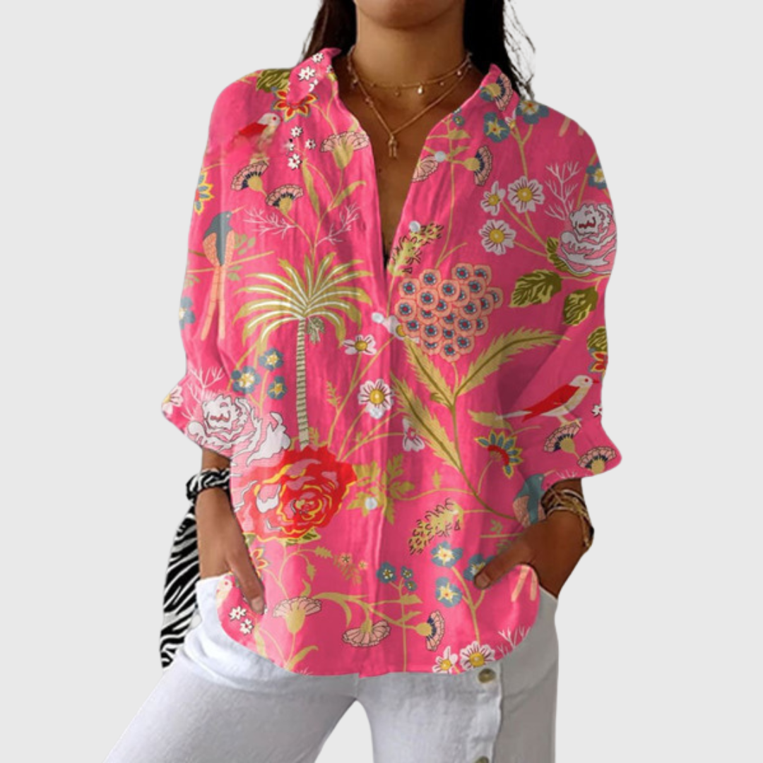 Yvonne | Light, colourful blouse with a print