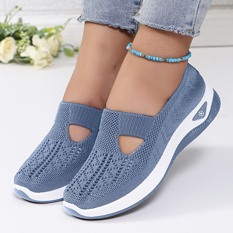 Roswitha | Easy to put on sports shoes with stable comfort