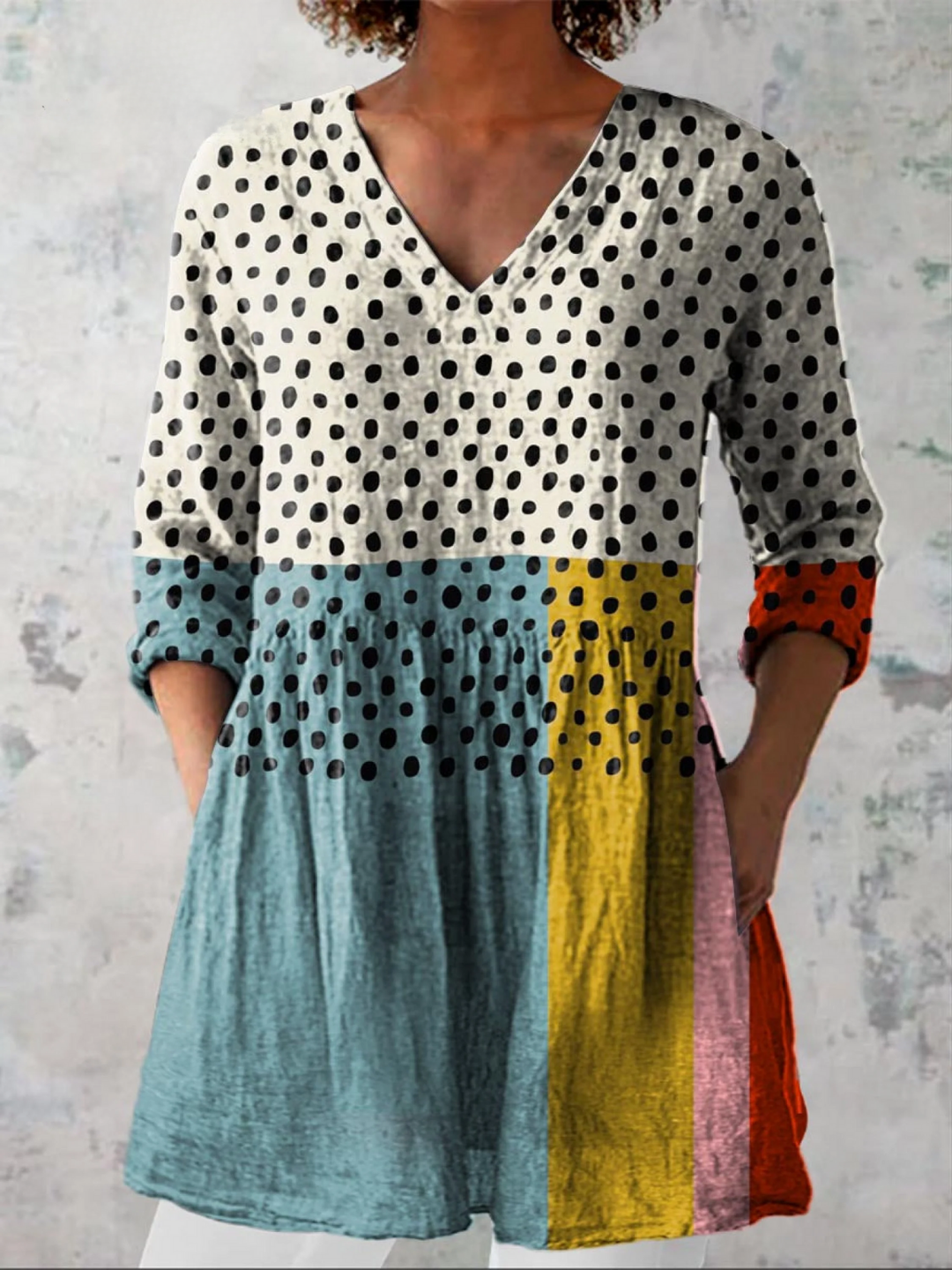 Evelyn | Long blouse with V-neck