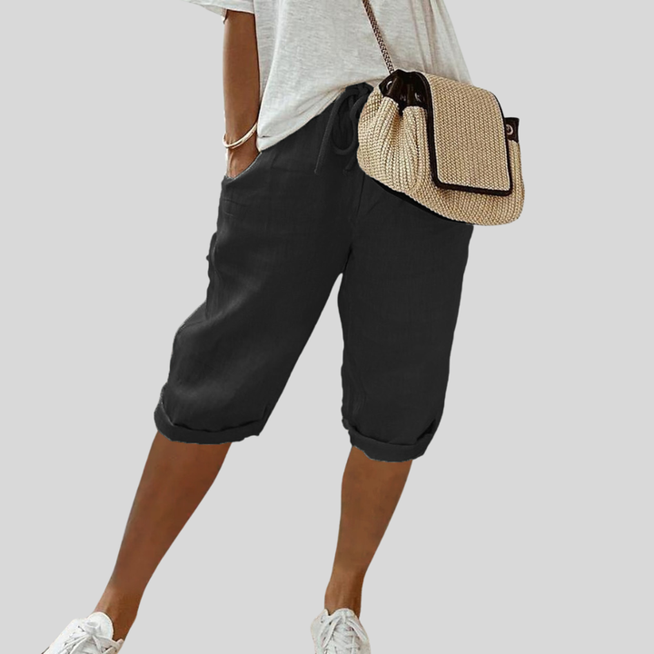 Magdalena | Flowy, comfortable and elegant shorts