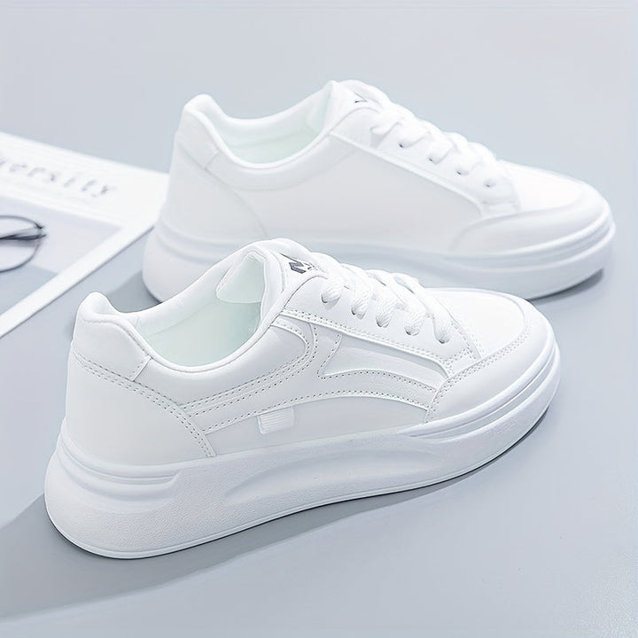 Nina | Chic white sneakers with light comfort