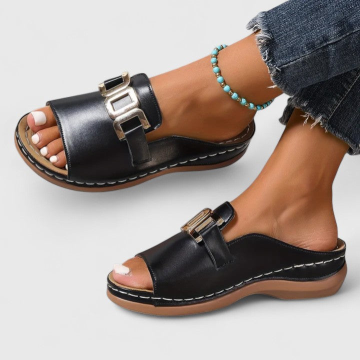 Ava | Orthopedic sandals