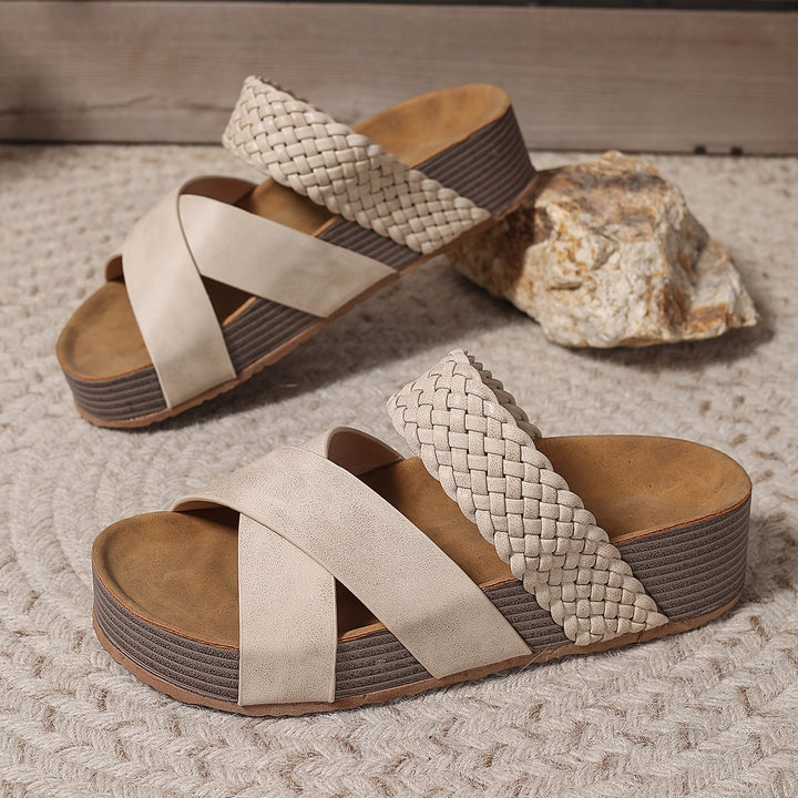 Elizabeth | Elegant braided sandals