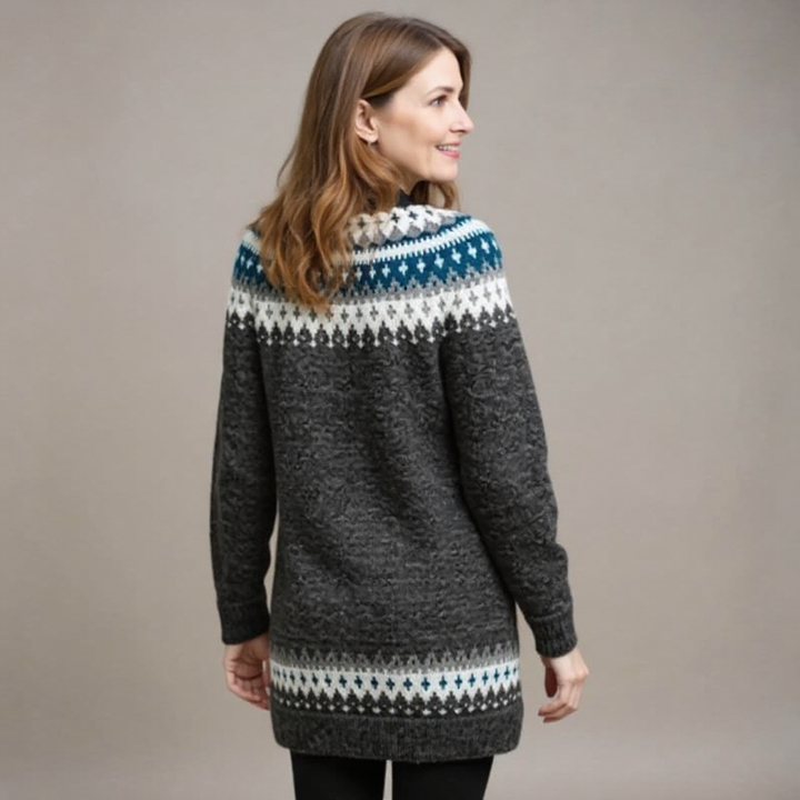 April | Vintage knit sweater