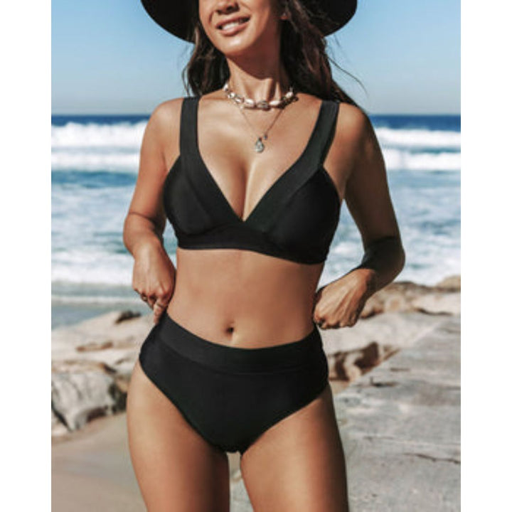 Evie | Solid colour swimsuit with a high neckline