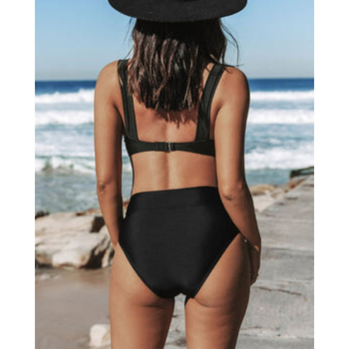 Evie | Solid colour swimsuit with a high neckline