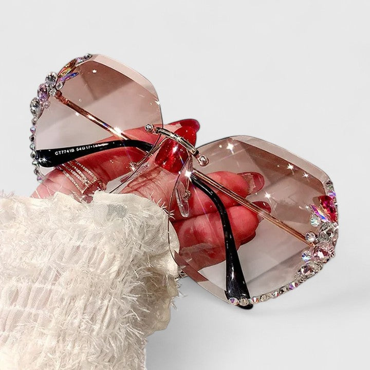 Kiana | Sophisticated sunglasses