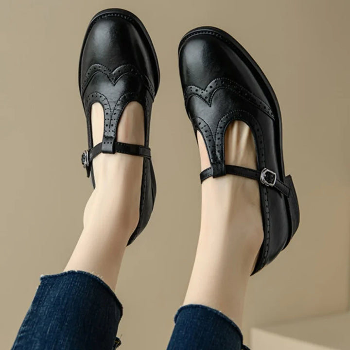 Mia – Elegant women’s T-bar shoes