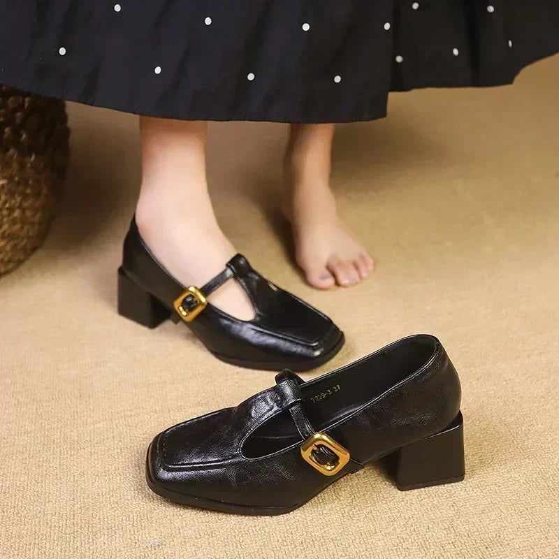 Georgia – timeless women’s shoes with a medium heel