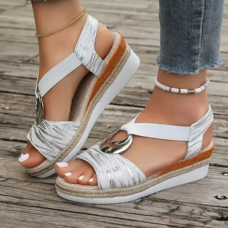 Evie | Elegant orthopedic sandals