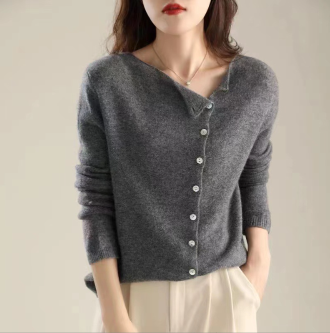 Heidi | Button Front Cable Knit Sweater for Autumn & Winter